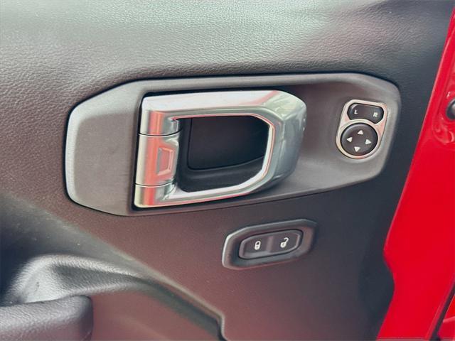 new 2025 Jeep Gladiator car, priced at $36,380