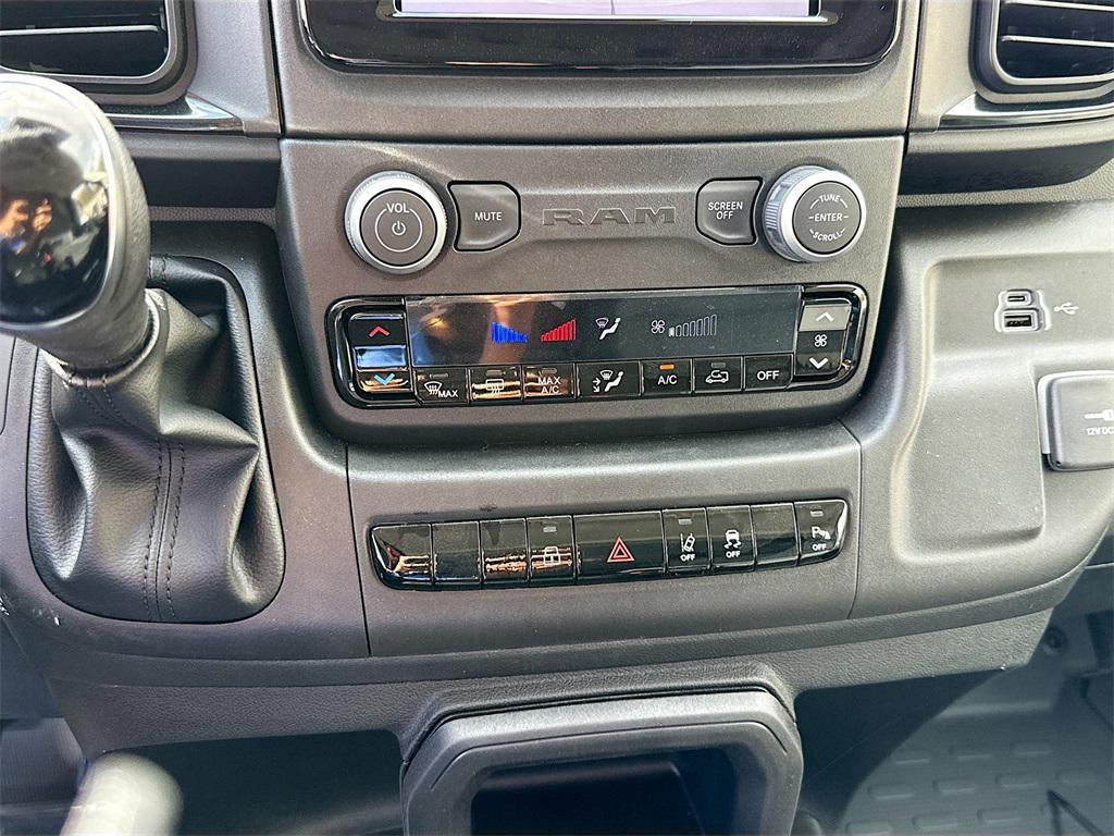 new 2026 Ram ProMaster 3500 Window Van car, priced at $45,643
