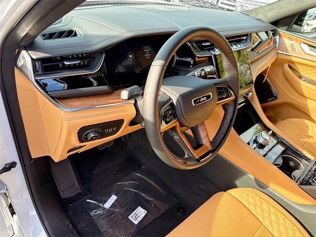 new 2025 Jeep Grand Cherokee L car, priced at $59,187