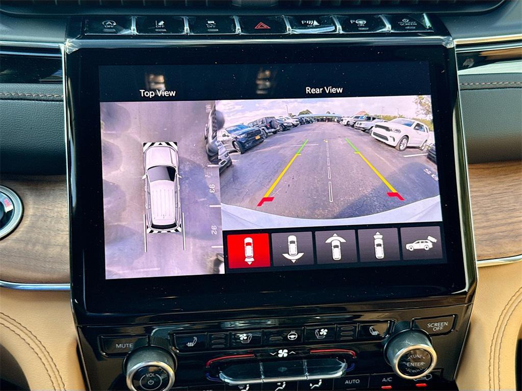 new 2025 Jeep Grand Cherokee L car, priced at $59,187