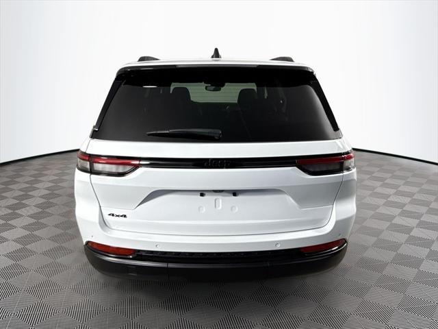 used 2024 Jeep Grand Cherokee car, priced at $33,374