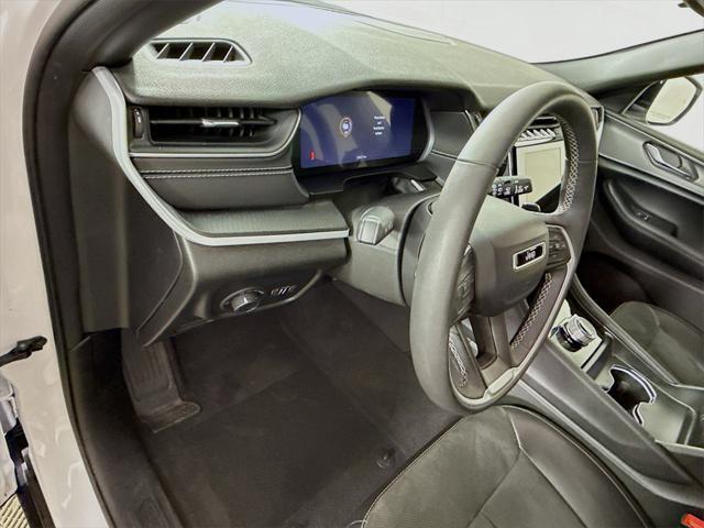 used 2024 Jeep Grand Cherokee car, priced at $33,374