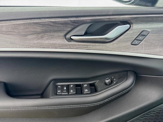 new 2025 Jeep Grand Cherokee L car, priced at $41,732