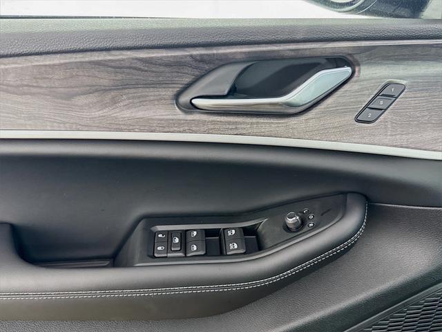 new 2025 Jeep Grand Cherokee L car, priced at $41,479