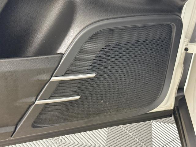 used 2018 Porsche Cayenne car, priced at $24,912
