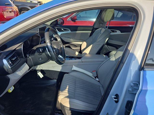 used 2019 Genesis G70 car, priced at $16,253