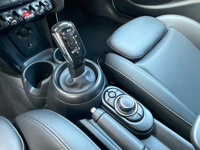 used 2024 MINI Hardtop car, priced at $23,833