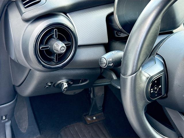 used 2024 MINI Hardtop car, priced at $23,833