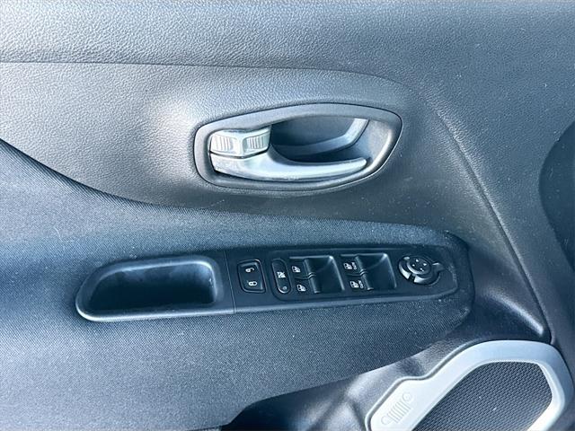 used 2020 Jeep Renegade car, priced at $14,582