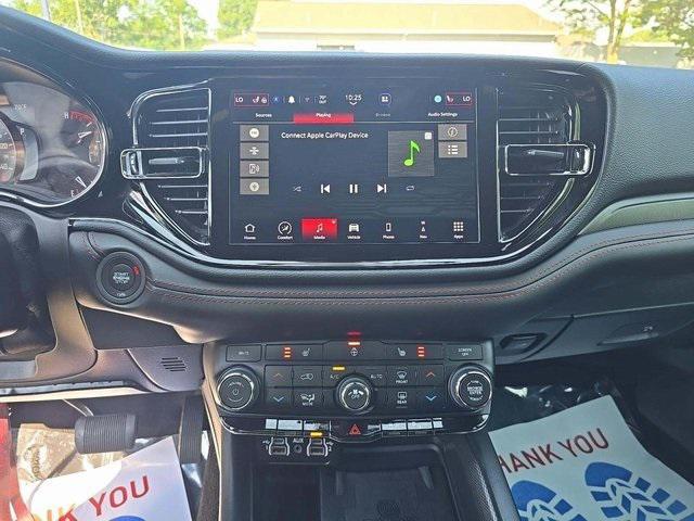 used 2023 Dodge Durango car, priced at $31,137