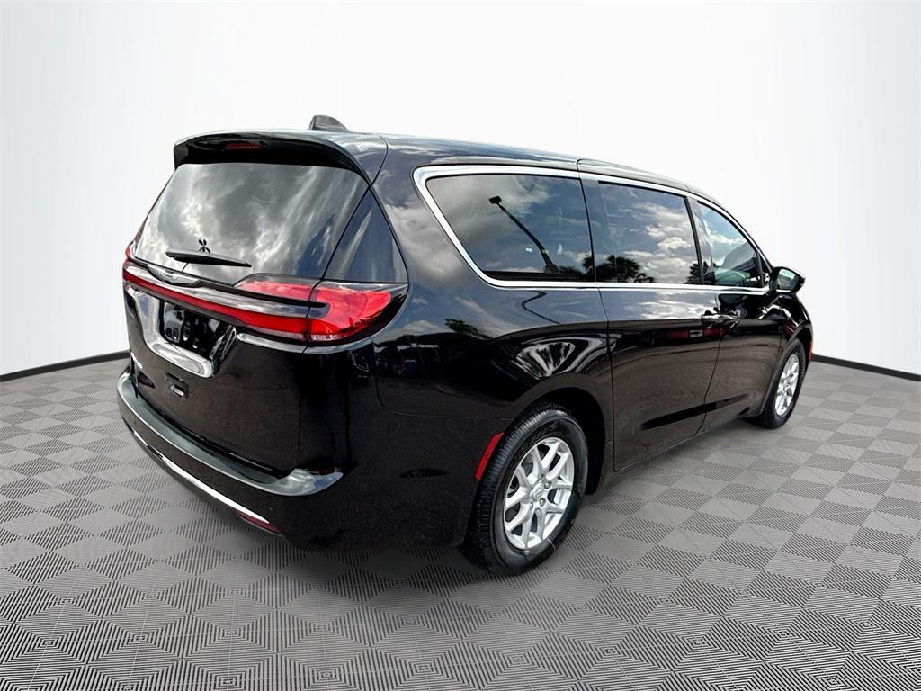 new 2026 Chrysler Pacifica car, priced at $37,397