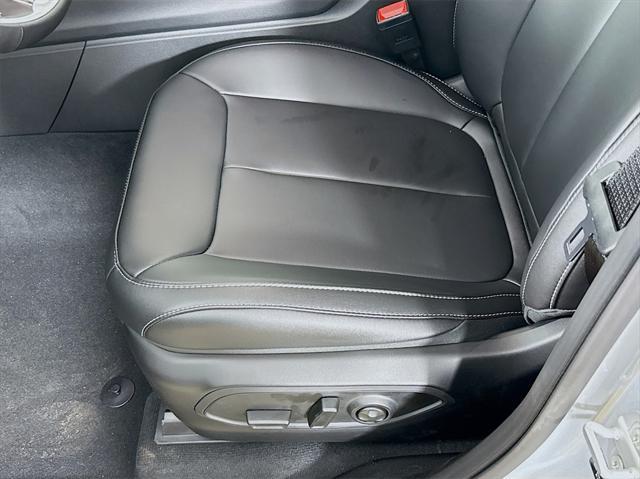 new 2025 Jeep Grand Cherokee L car, priced at $37,008