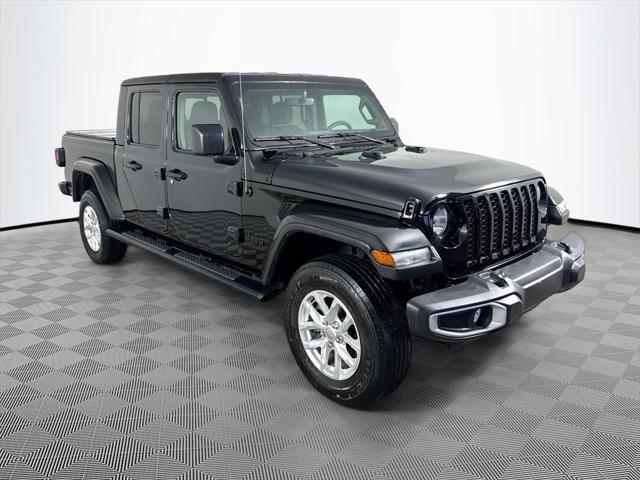 used 2023 Jeep Gladiator car, priced at $29,837