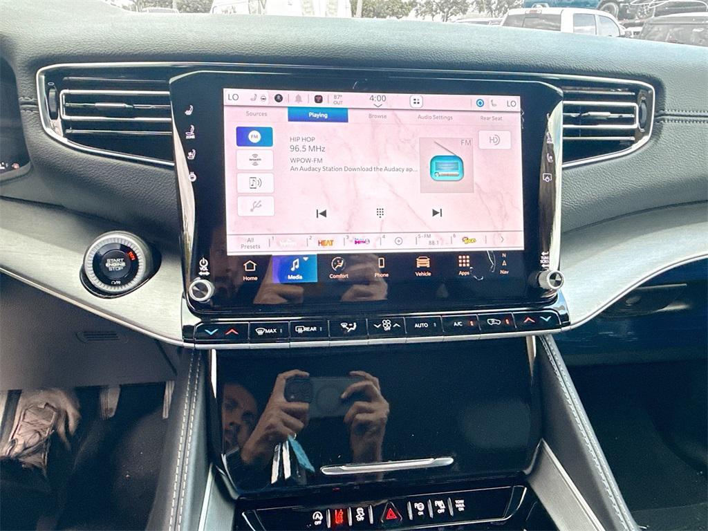 new 2025 Jeep Wagoneer car, priced at $73,409