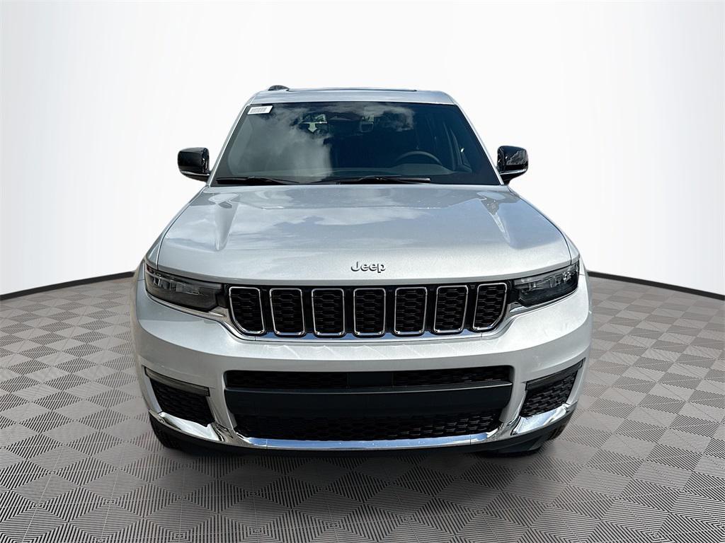 new 2025 Jeep Grand Cherokee L car, priced at $43,071