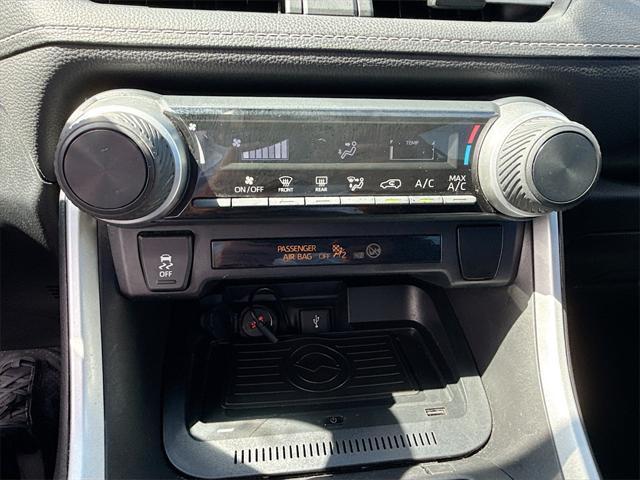 used 2021 Toyota RAV4 car, priced at $16,121
