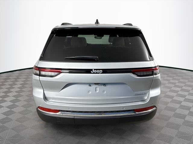 new 2024 Jeep Grand Cherokee car, priced at $32,497