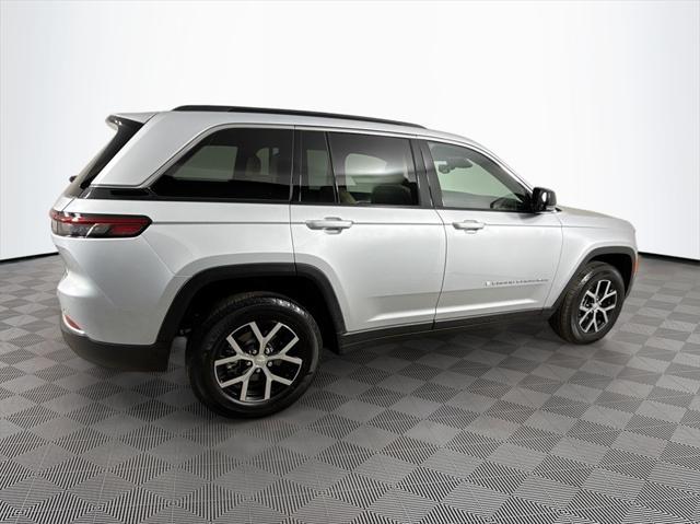 new 2024 Jeep Grand Cherokee car, priced at $32,497