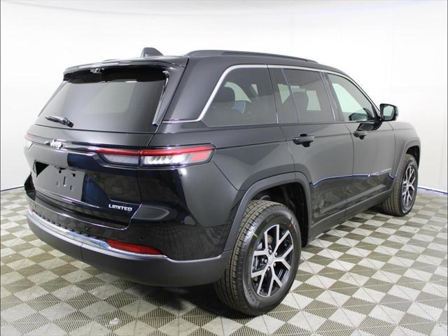 new 2025 Jeep Grand Cherokee car, priced at $40,535