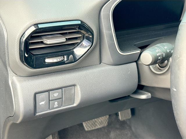 used 2025 Honda Pilot car, priced at $46,314