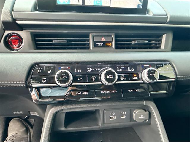used 2025 Honda Pilot car, priced at $46,314
