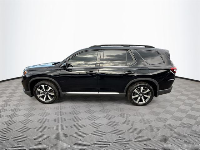used 2025 Honda Pilot car, priced at $46,314
