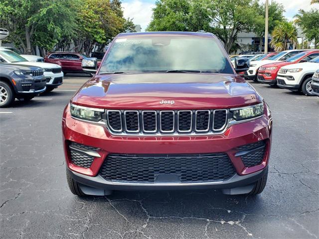 new 2024 Jeep Grand Cherokee car, priced at $30,560