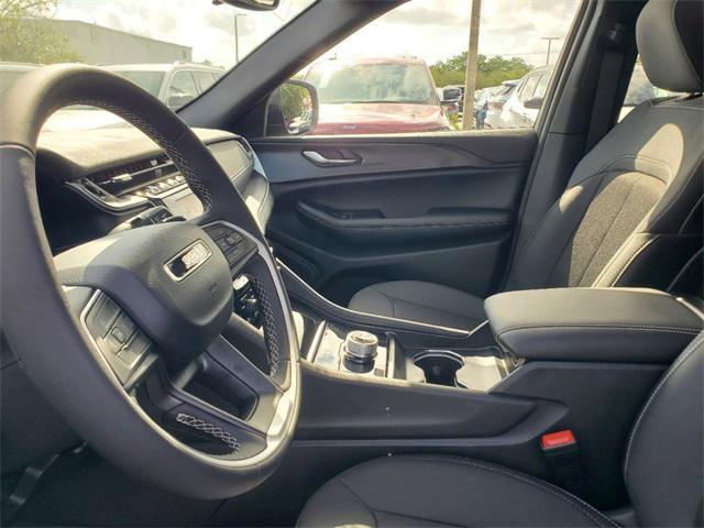new 2024 Jeep Grand Cherokee car, priced at $30,560