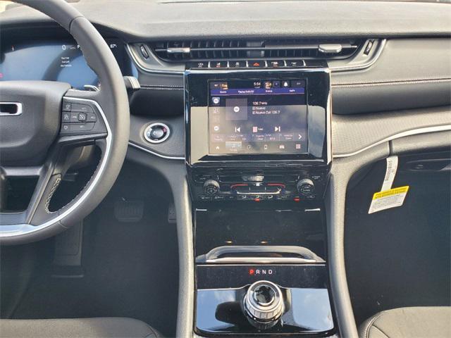 new 2024 Jeep Grand Cherokee car, priced at $30,560
