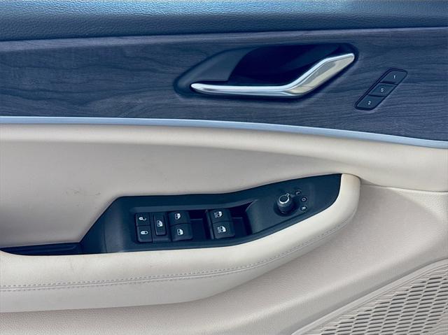 new 2025 Jeep Grand Cherokee L car, priced at $39,238