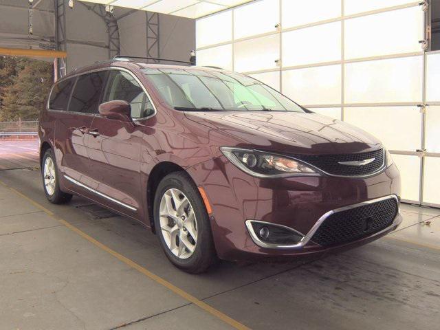 used 2020 Chrysler Pacifica car, priced at $15,709