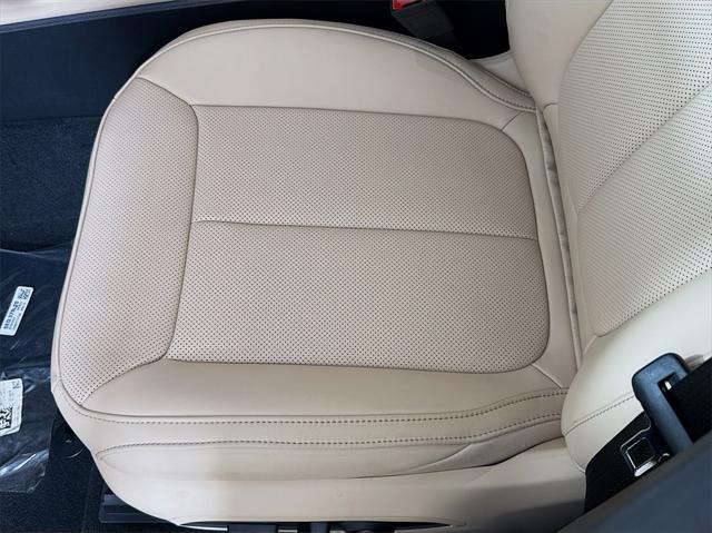 new 2025 Jeep Grand Cherokee car, priced at $39,785