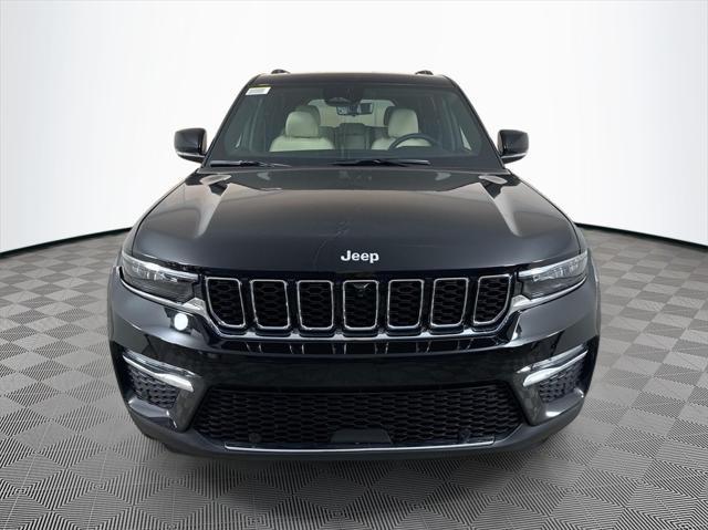 new 2025 Jeep Grand Cherokee car, priced at $39,785