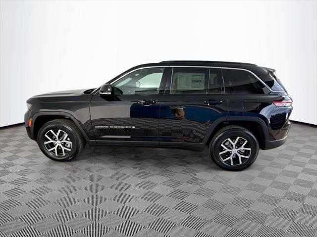new 2025 Jeep Grand Cherokee car, priced at $39,785