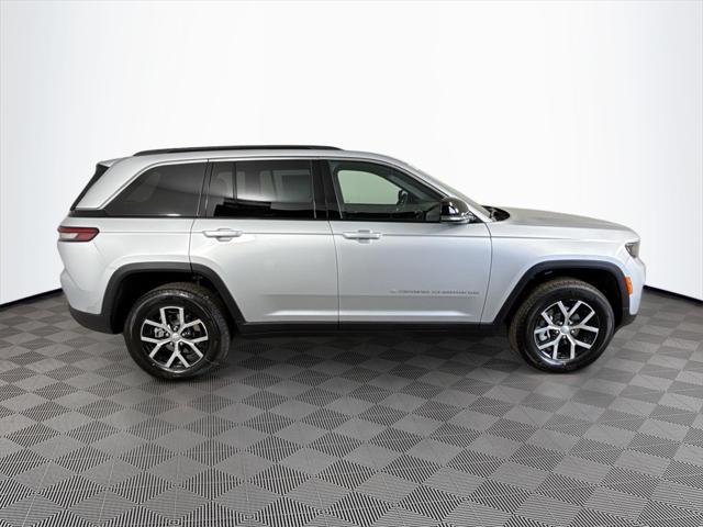 new 2025 Jeep Grand Cherokee car, priced at $39,791
