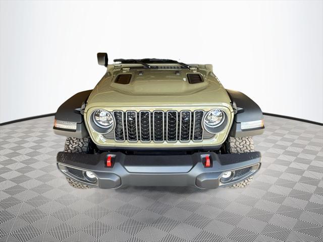 new 2025 Jeep Wrangler car, priced at $43,933