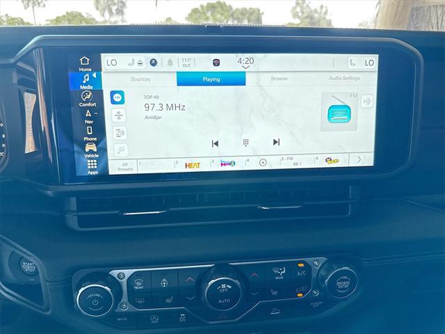 new 2025 Jeep Wrangler car, priced at $48,180