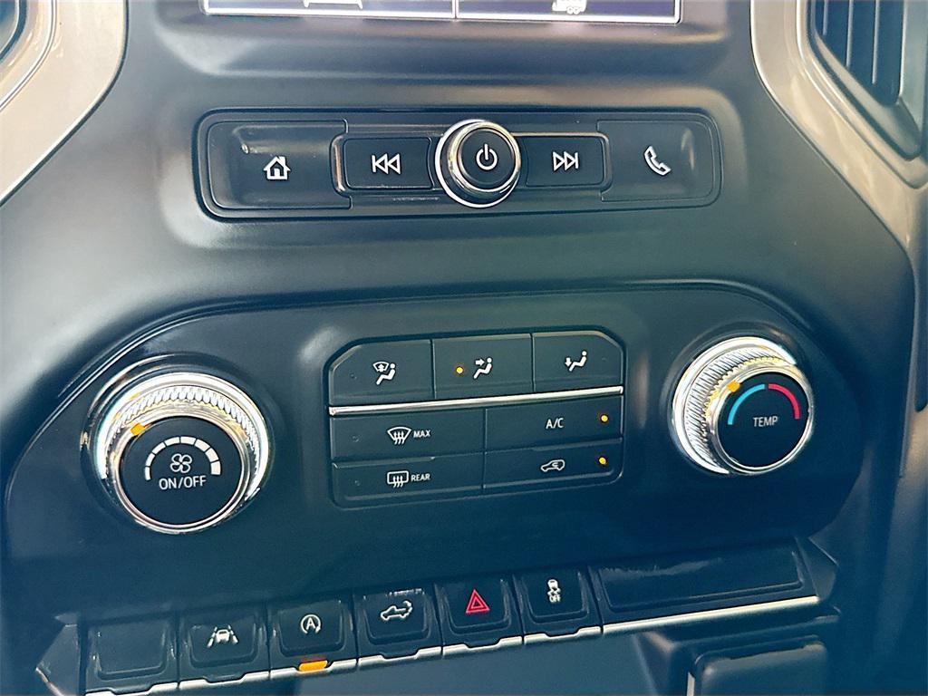 used 2024 GMC Sierra 1500 car, priced at $30,176