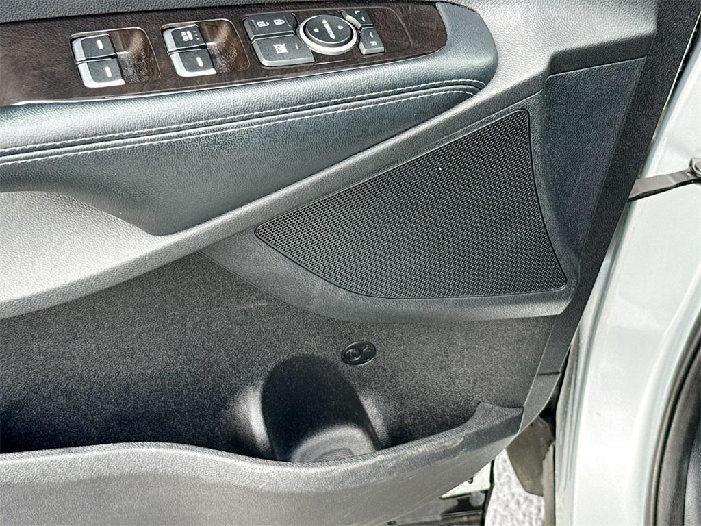 used 2017 Kia Sorento car, priced at $11,098