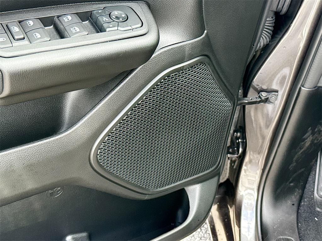 new 2025 Ram 1500 car, priced at $39,620