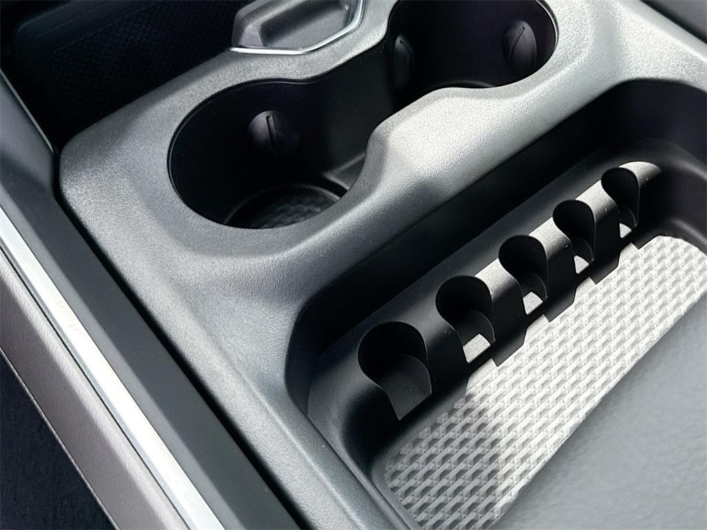 new 2025 Ram 1500 car, priced at $39,620