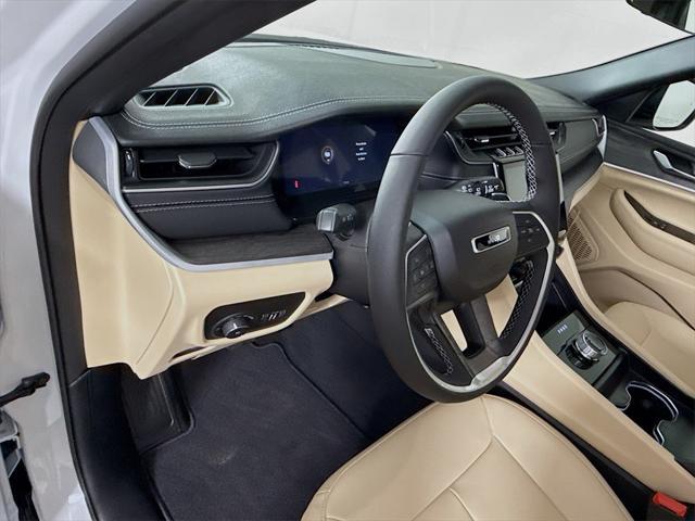 new 2025 Jeep Grand Cherokee L car, priced at $38,477