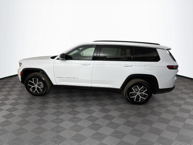 new 2025 Jeep Grand Cherokee L car, priced at $38,477