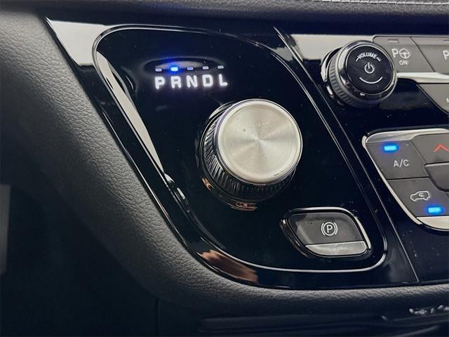 new 2025 Chrysler Pacifica Hybrid car, priced at $38,430