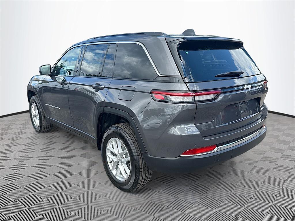 new 2025 Jeep Grand Cherokee car, priced at $31,889