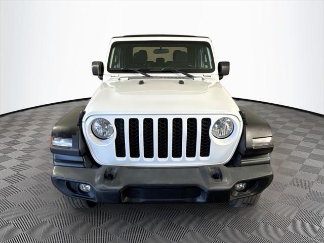 used 2020 Jeep Gladiator car, priced at $26,415