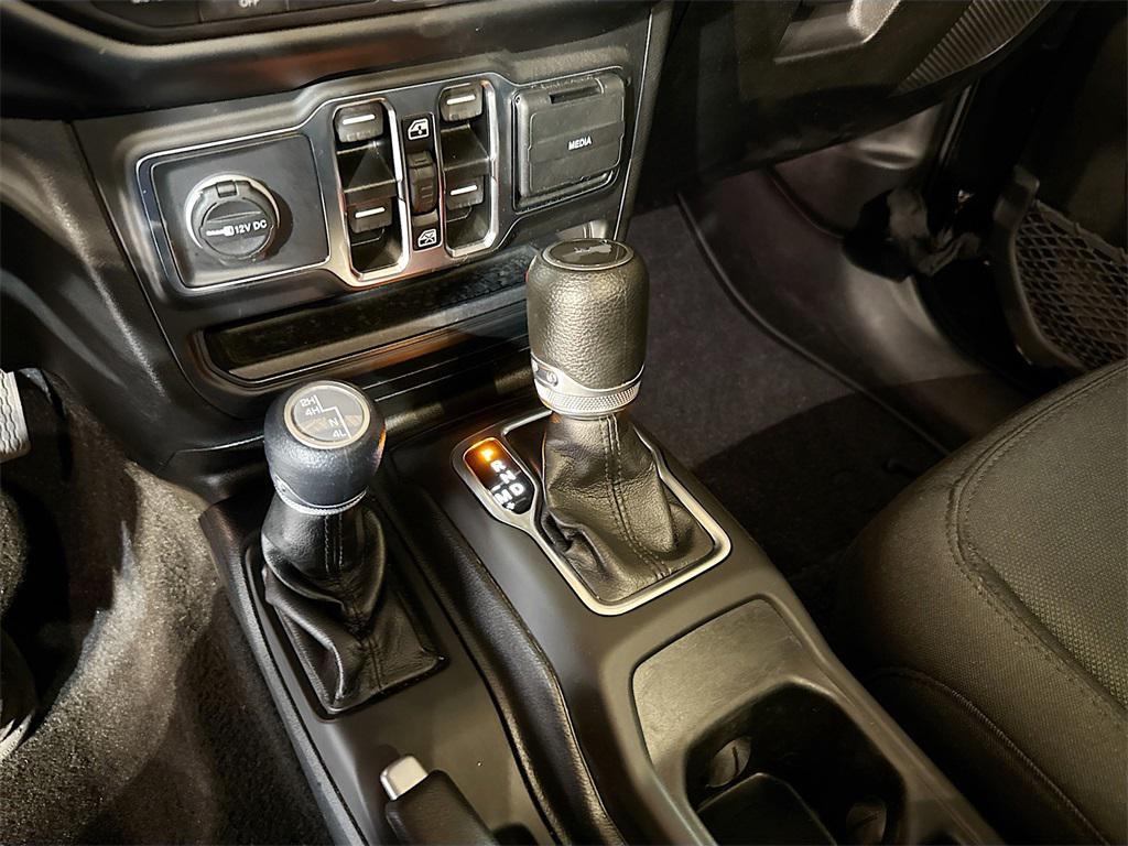 used 2022 Jeep Wrangler Unlimited car, priced at $27,753