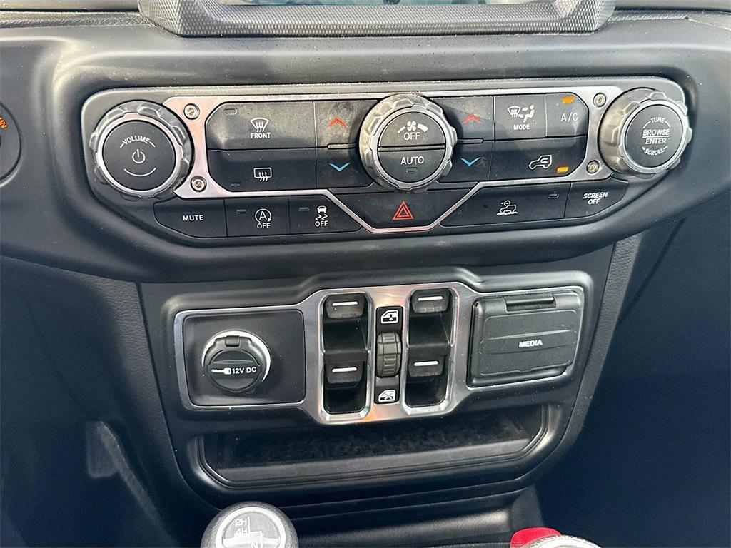 used 2023 Jeep Gladiator car, priced at $27,078