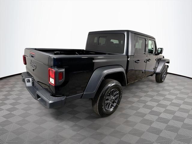 new 2025 Jeep Gladiator car, priced at $36,380