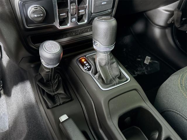 new 2025 Jeep Gladiator car, priced at $36,380